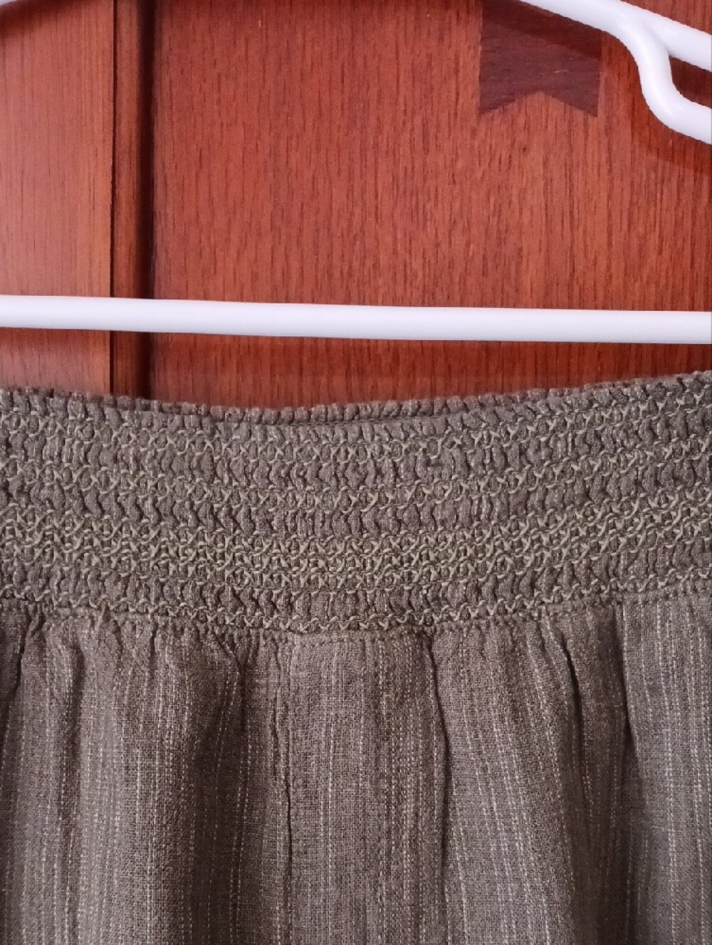 Briggs New York- Olive Green High-Waist Smocked Shorts - Picture 3 of 12